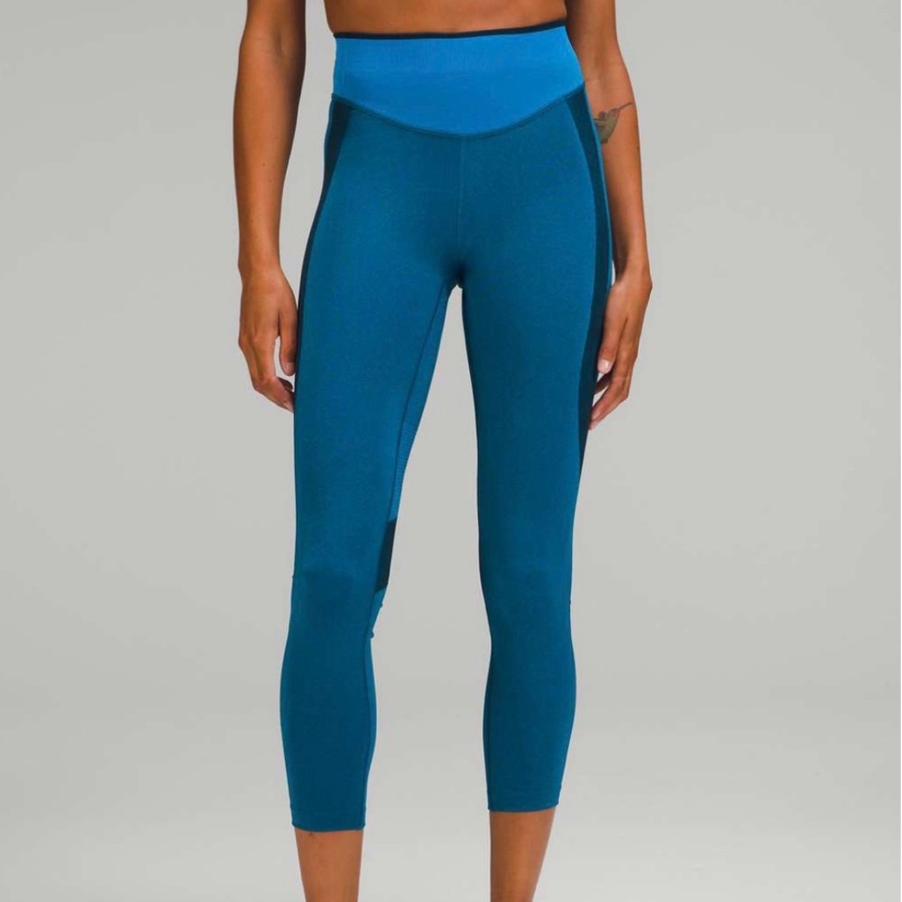 Lululemon Seamless Mesh High-Rise Training Tight